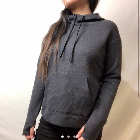 Grey cross-cross hoodie - Picture 1 of 3